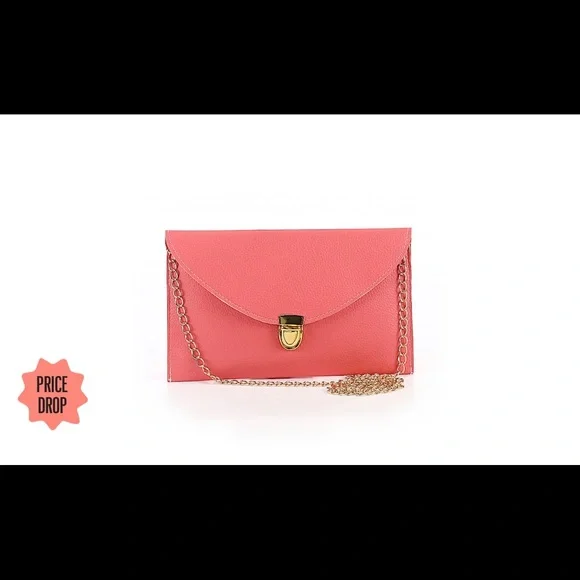 ❤️ Crossbody Purse ❤️ - Picture 1 of 3